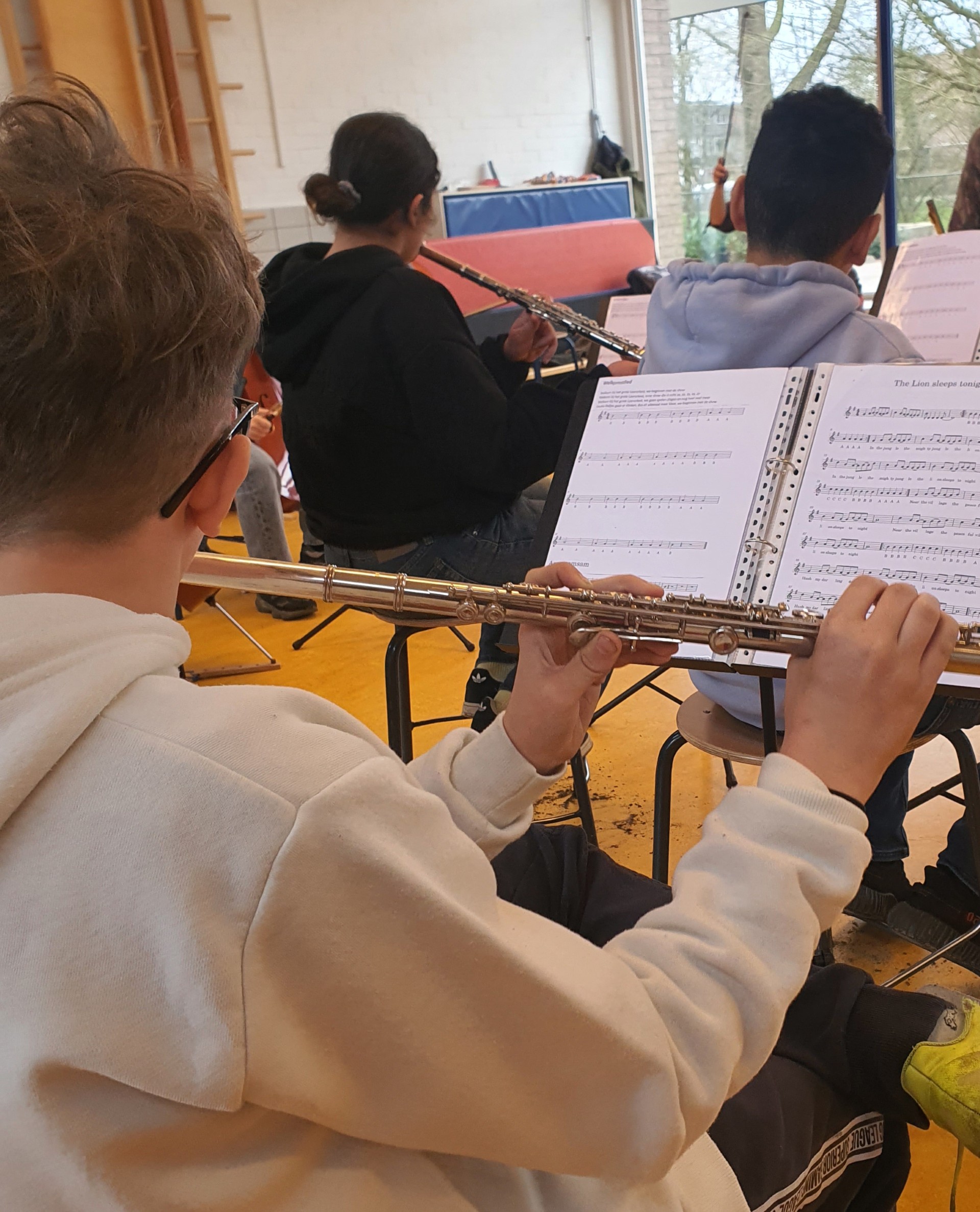 De Groene Vallei had al drie jaar een naschools programma. De school droomde ervan om dit uit te breiden. Directeur Annemarie van den Berg: “Met Abby D. werd dit werkelijkheid. Nu kunnen we de schooldag voor langere tijd verrijken.”